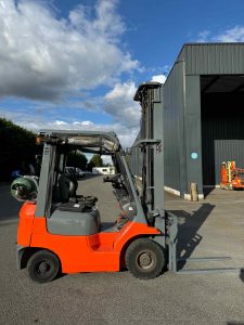 Lire la suite à propos de l’article Arrivage d’un chariot élévateur TOYOTA GAZ