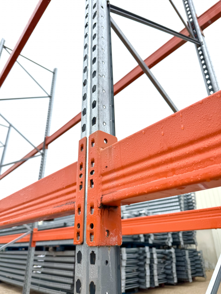 Rack à palettes vu de près