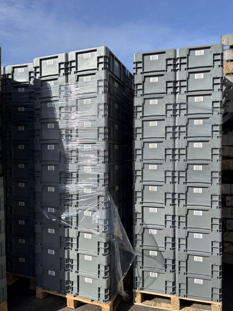 Boîtes sur palettes