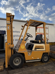 Lire la suite à propos de l’article Arrivage d&rsquo;un chariot élévateur GAZ KOMATSU FG15