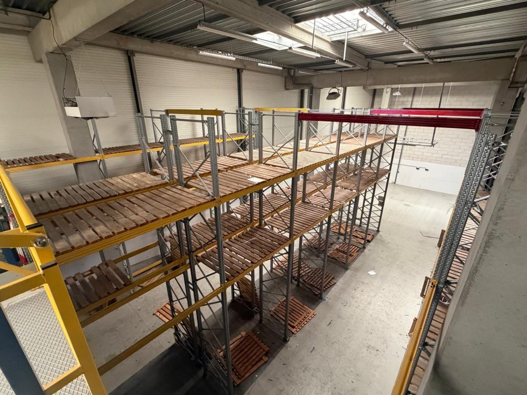 Vue du haut de la mezzanine